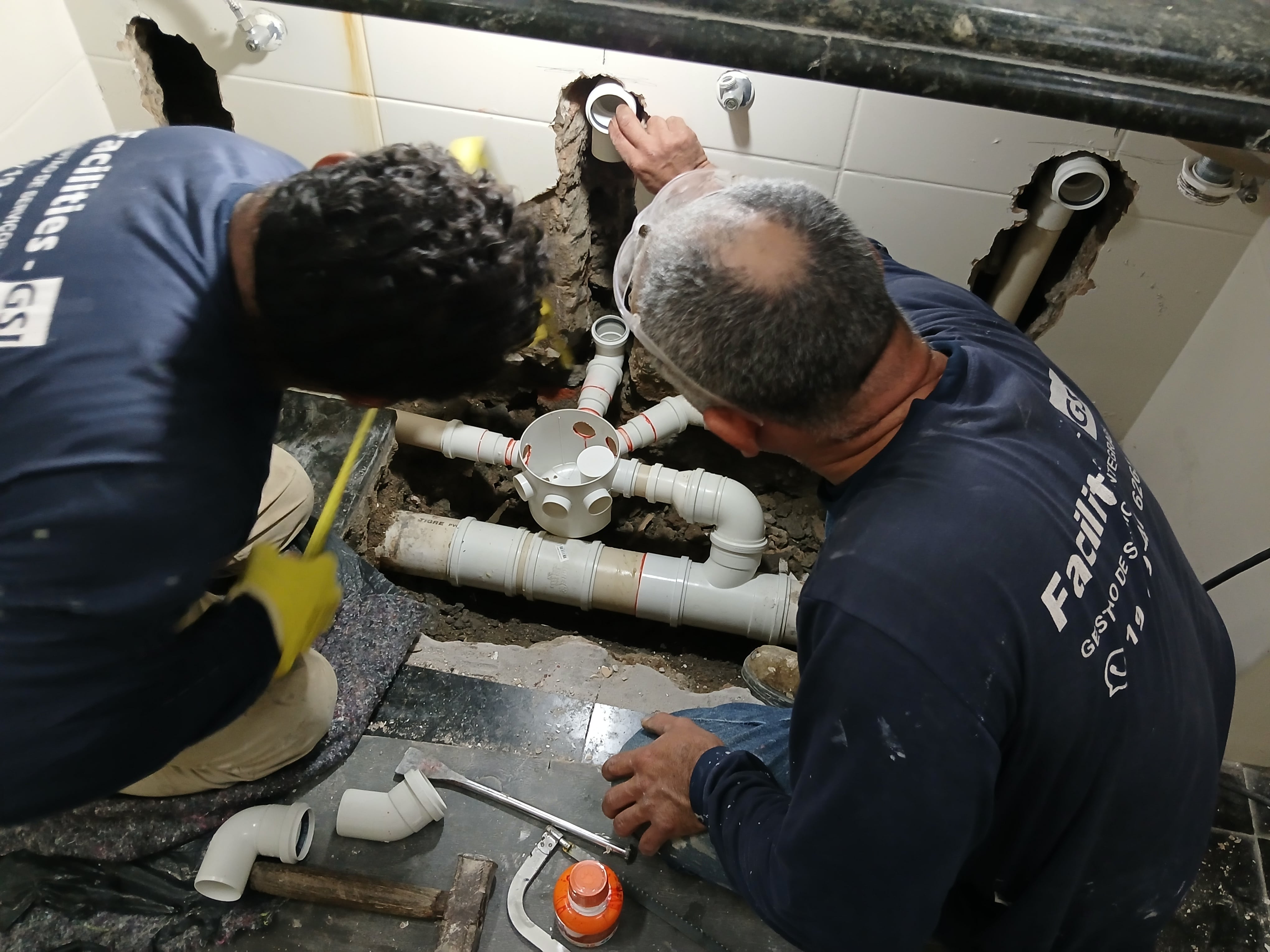 Cesar, Maneco Hidraulica-min.jpg